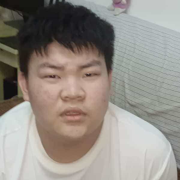 江苏20岁单身帅哥真诚找对象-淮安征婚相亲网