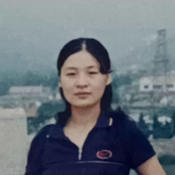 上海47岁单身美女真诚找对象-淮安征婚相亲网