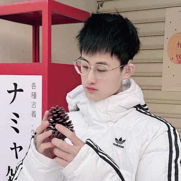 浙江23岁单身帅哥真诚找对象-淮安征婚相亲网