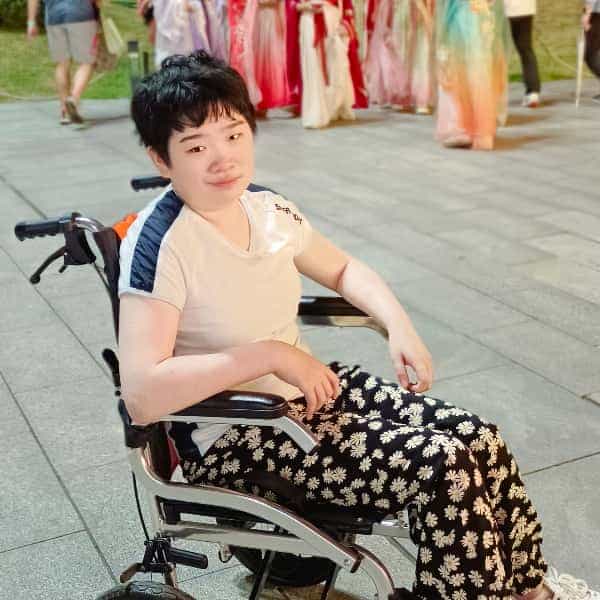 北京26岁单身美女真诚找对象-淮安征婚相亲网
