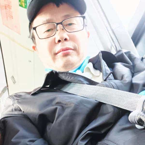 上海56岁单身帅哥真诚找对象-淮安征婚相亲网