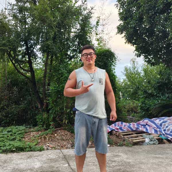 32岁岁浙江单身帅哥 - 淮安吉缘网