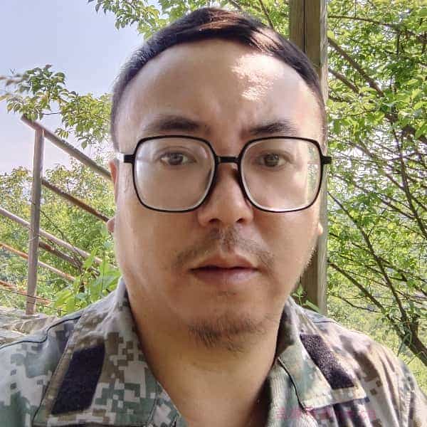 嘉宾照片