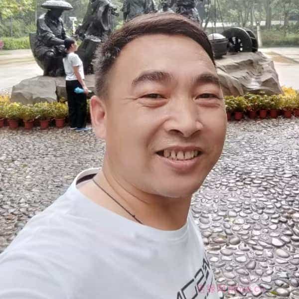 45岁岁黑龙江单身帅哥 - 淮安吉缘网